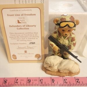 Hamilton collection "front line of Freedom" from the faithful fuzzies. Sculpture